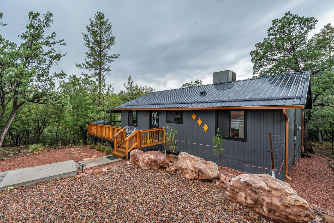 Villa The Pine House - Cozy Mid-Century Modern, Pet-Friendly Exterior foto